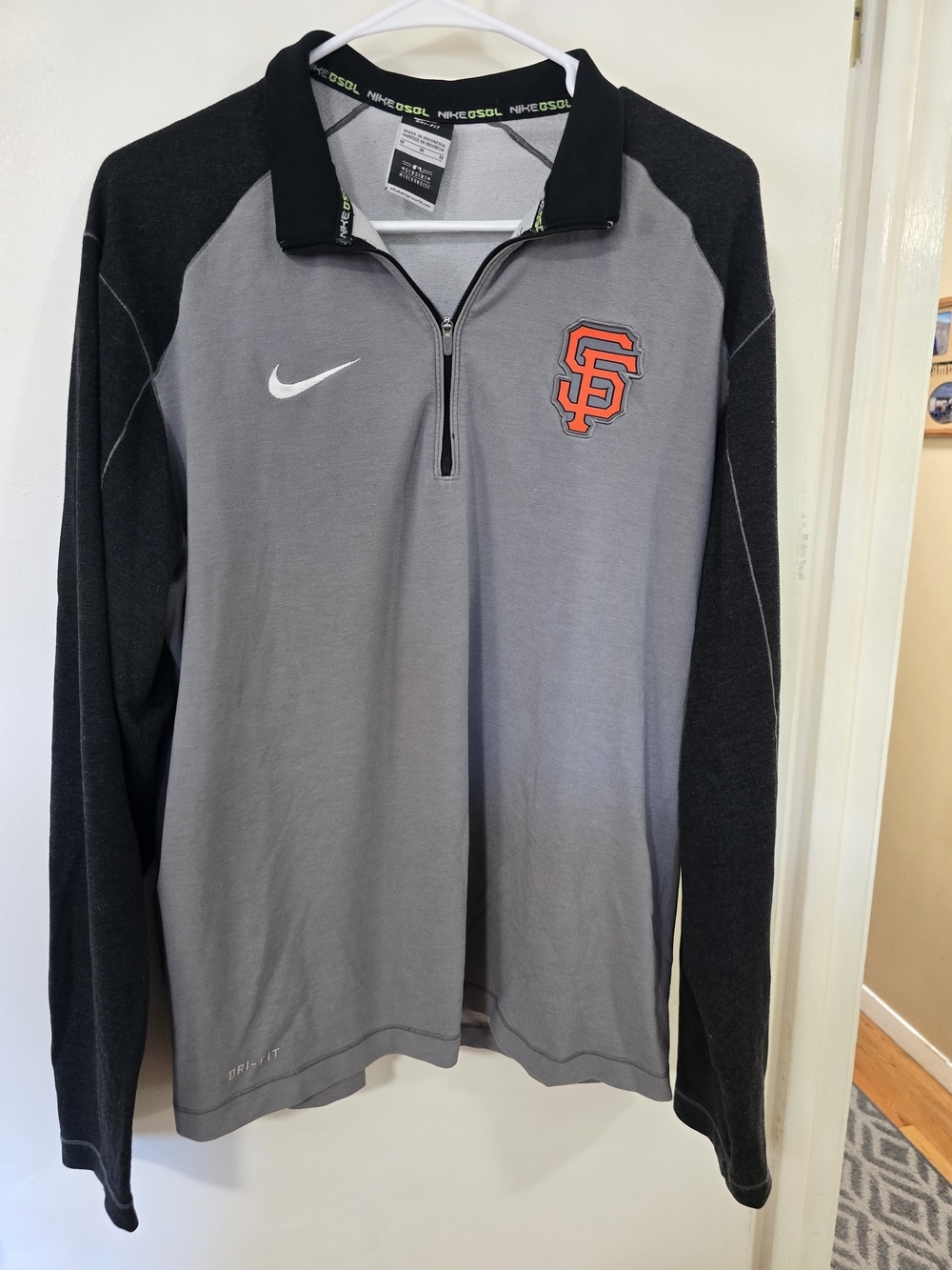 Nike Golf San Francisco Giants Dri-FIT Quarter Zip Pullover Gray Black Men's Med